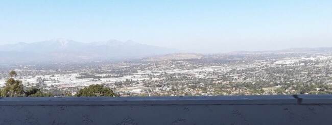 Building Photo - 14662 Horticultural Dr