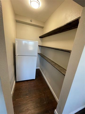 Building Photo - 707 NW 4th Ave