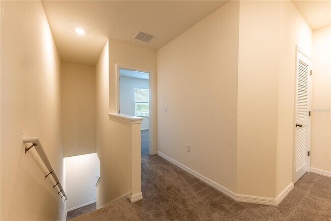 Building Photo - 33027 Tulip Petal Ln