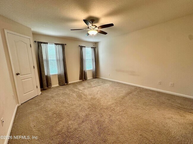 Building Photo - 794 Servia Dr