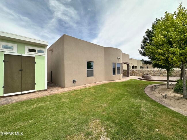 Building Photo - 12156 Chapel Hill Rd