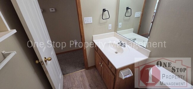 Building Photo - 4 Bedroom, 2.5 Bathroom home in Belton!