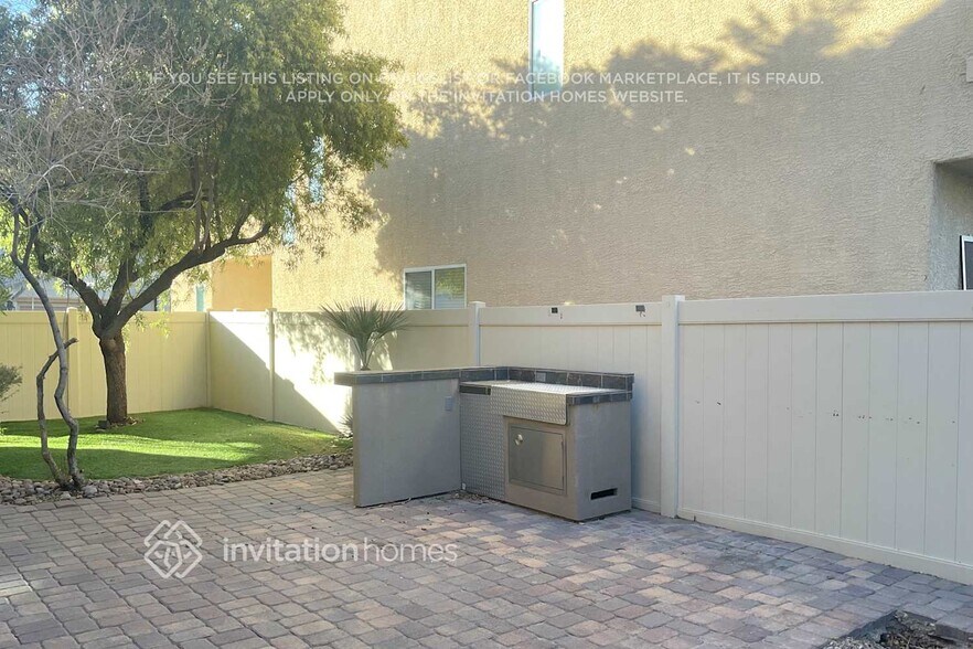 Building Photo - 10792 Ascona Tide Ct