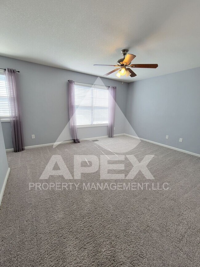 Building Photo - West Knoxville – Beautifully upgraded - 3 Bd/2.5 Single Family Home in Hampton Court Subdivision!!