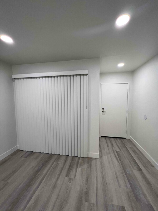 Building Photo - 2812 N Auburn Cir