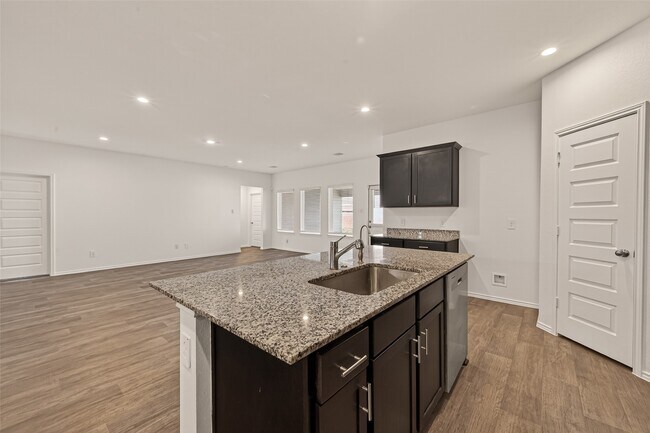 Building Photo - 4326 Blossom Vly Ln