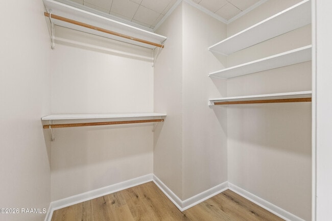 Building Photo - 240 N College Rd