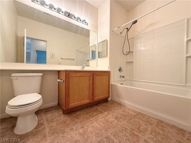 Building Photo - 3915 Legend Hills St