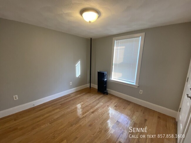 Building Photo - 309 A Highland Ave
