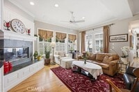 Building Photo - 558 31st St