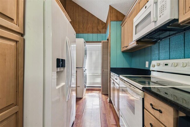 Building Photo - 4103 Muriel Pl