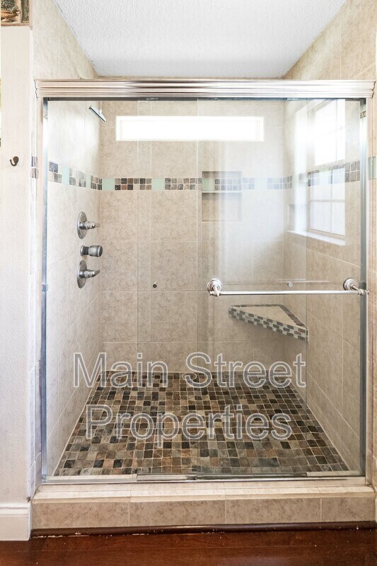 Building Photo - 1490 Newcastle Way