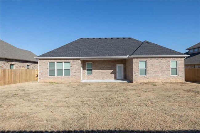 Building Photo - 5653 Poppy Ave