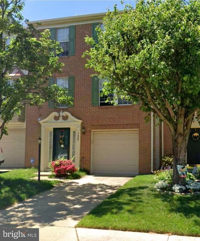 Building Photo - 7483 Gadsby Square