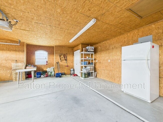 Building Photo - 1701 Rock Creek Rd