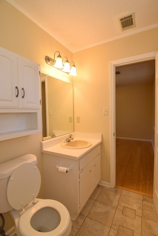 Building Photo - 515 Ridgewood Dr