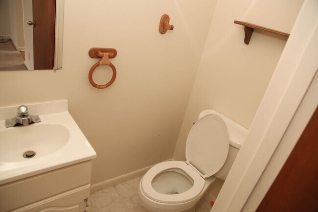 Building Photo - MT311