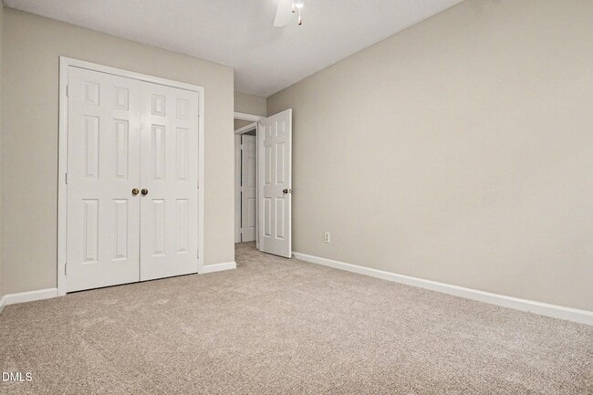 Building Photo - 110 Carriage House Trail