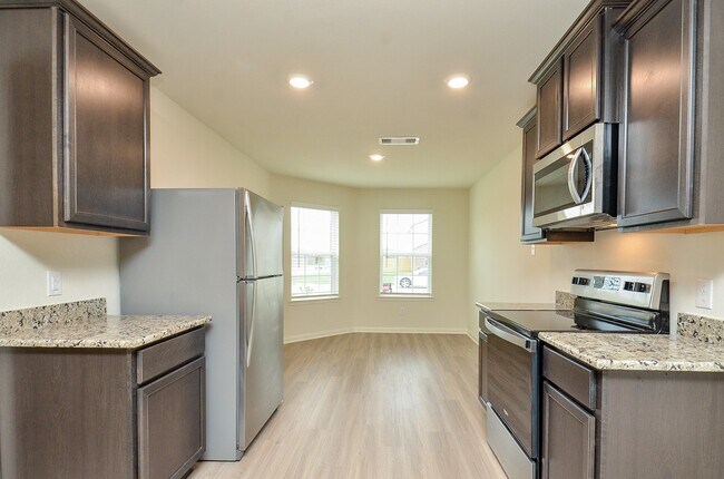 Building Photo - 329 Killam County Dr