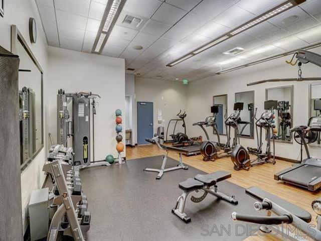 Building Photo - 875 G St