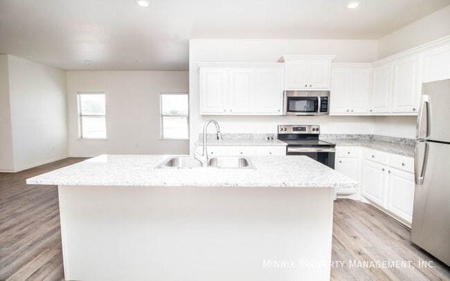 Building Photo - 6908 21st St