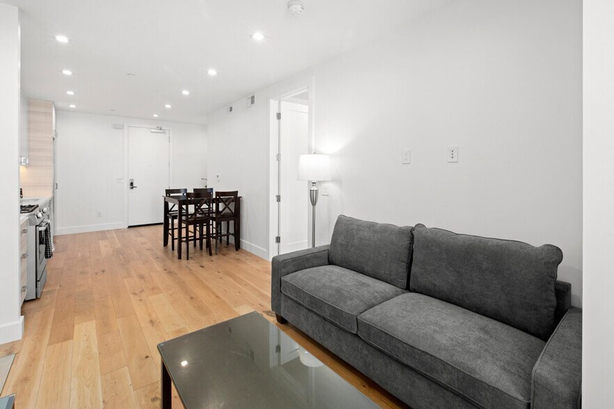 Building Photo - 761 Minna St