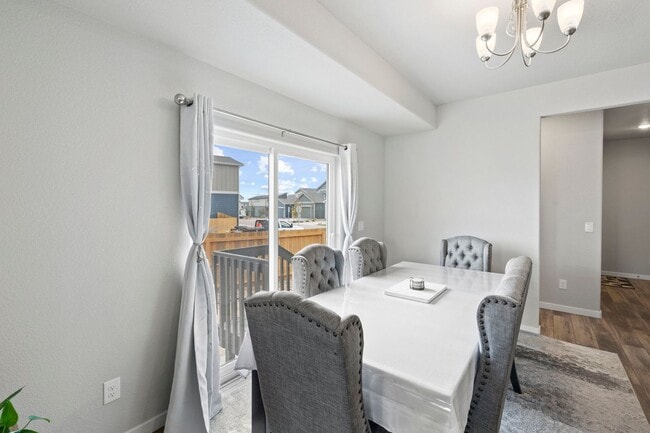 Building Photo - Modern 4BD/3BA Home with Covered Balcony &...