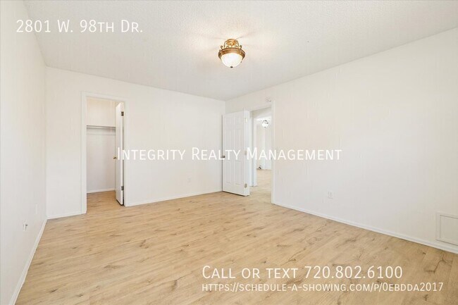 Building Photo - 2801 W 98th Dr