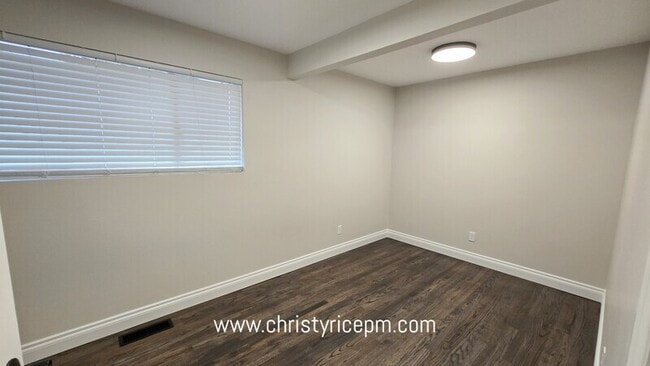 Building Photo - 1815 116th Ave NE