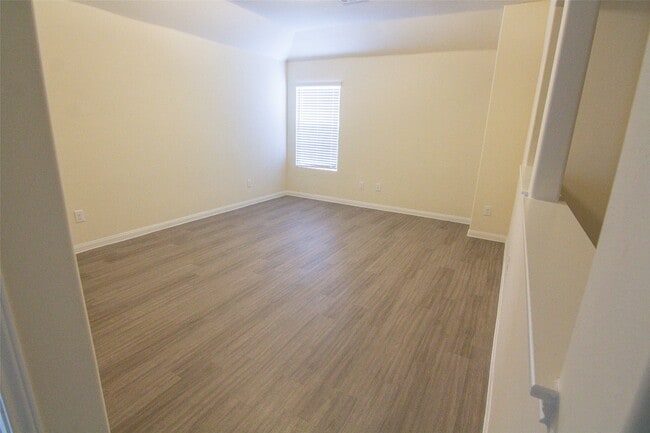 Building Photo - 836 Canton Grass Ln