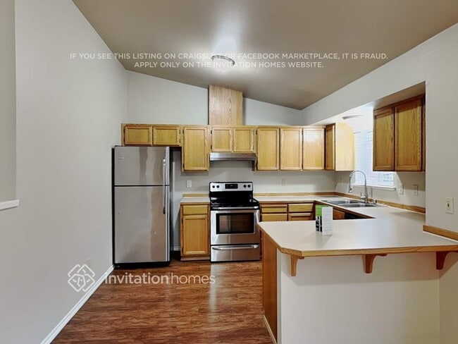 Building Photo - 5125 69th Ave NE