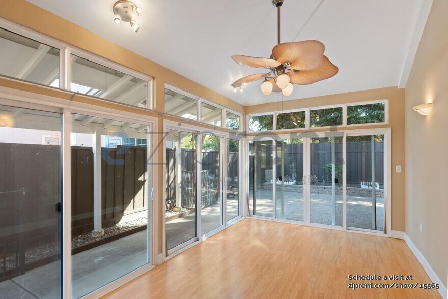 Building Photo - 869 San Lucas Ave