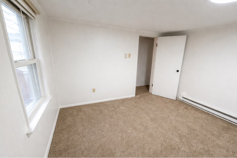 Building Photo - 25 Penn St