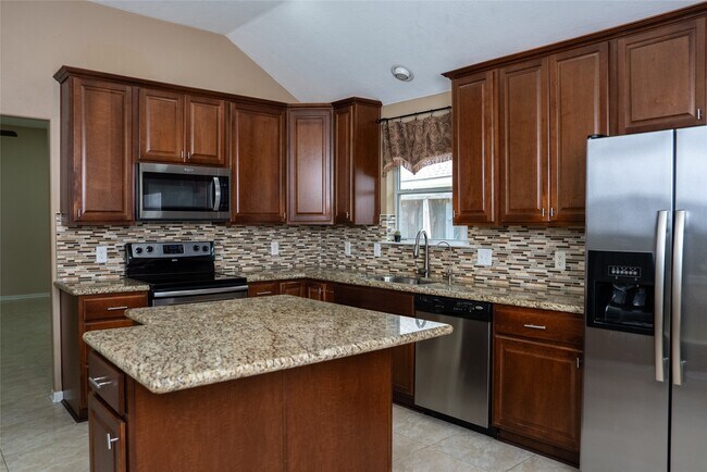 Building Photo - 19 Mystic Glade Ct