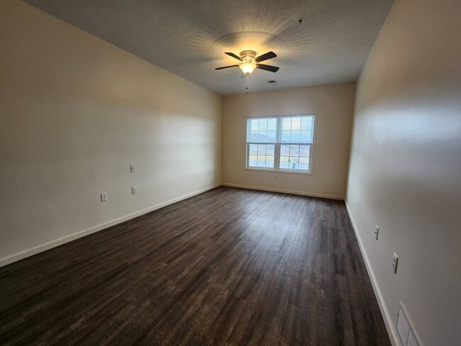 Building Photo - 277 Red Tail Rdg