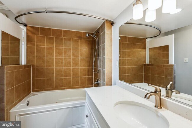 Building Photo - 11801 Rockville Pike