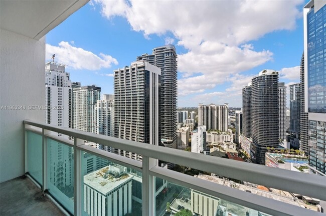 Building Photo - 951 Brickell Ave