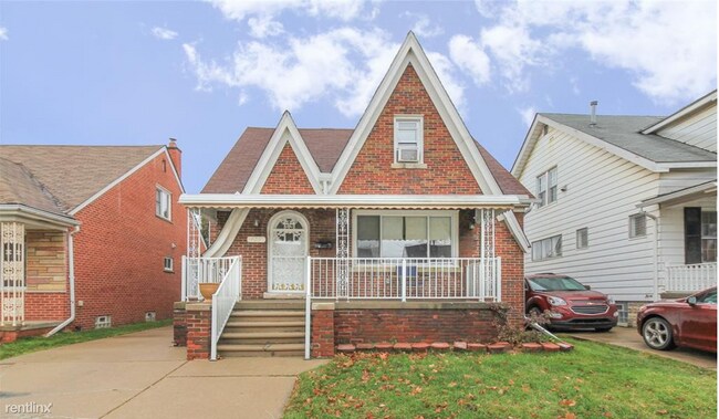 Primary Photo - 3 br, 3 bath House - 6231 Barrie St