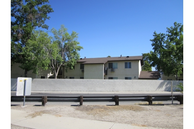 Building Photo - 1420 Monterey St