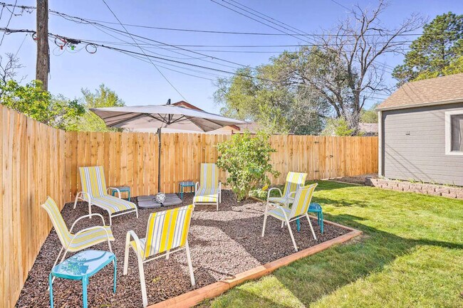 Building Photo - 1217 Falcon Ave