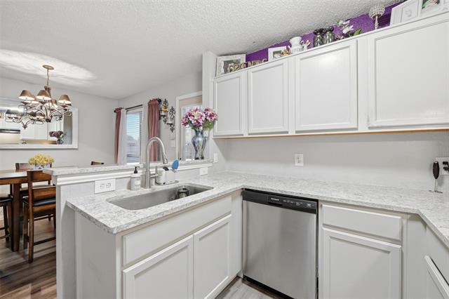 Building Photo - 5728 Giddyup Ln