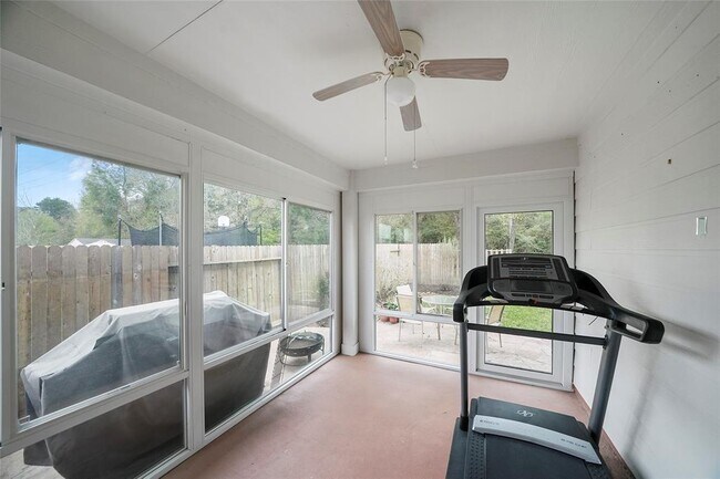 Building Photo - 14411 Dakota Bend Dr