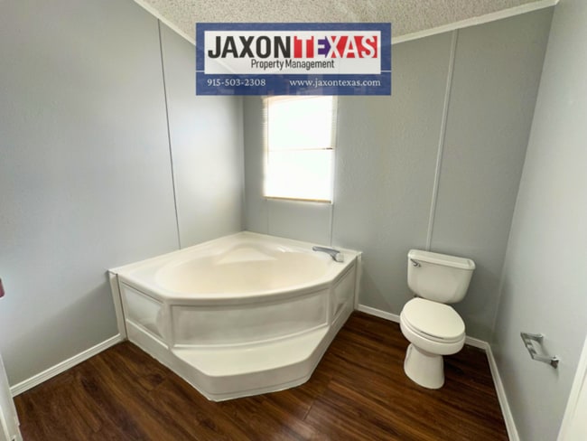 Building Photo - 850 Talbot Ave