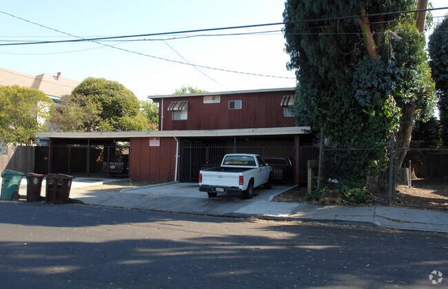 Building Photo - 1320 Gaynor Ave