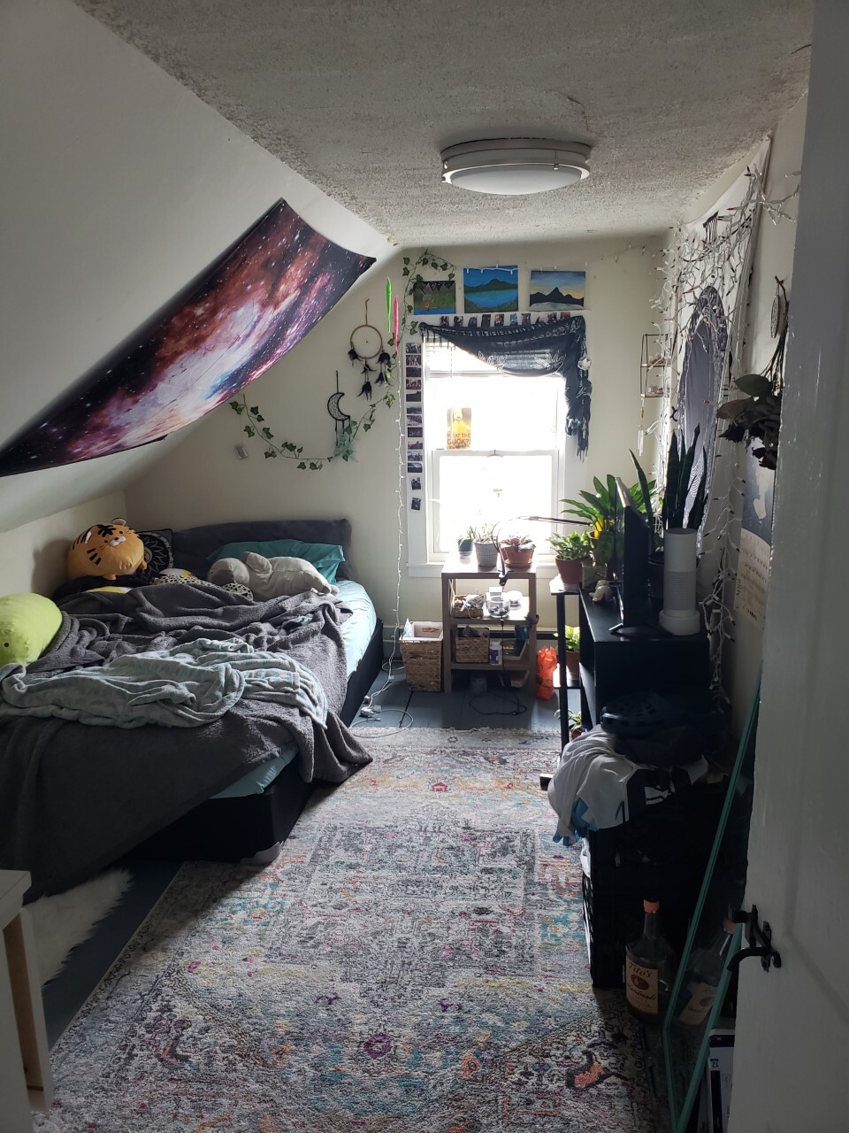 Building Photo - 48 Fourth St