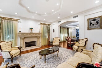 Building Photo - 219 S Willaman Dr
