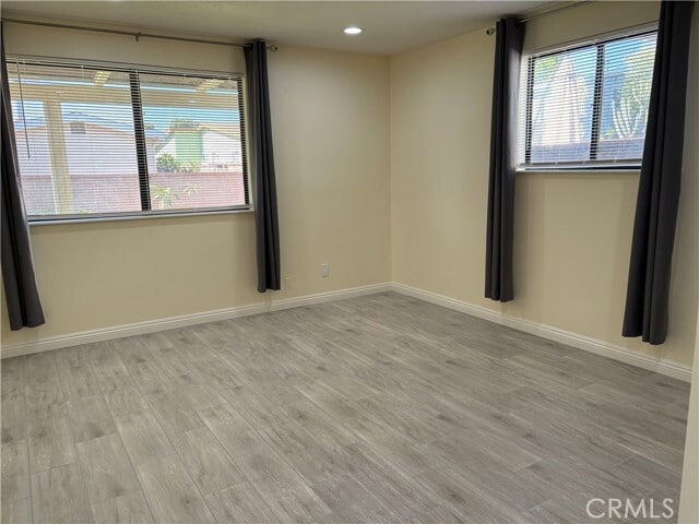 Building Photo - 831 Carob St