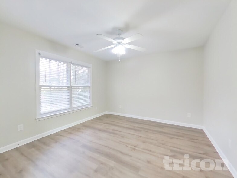 Building Photo - 1795 Millside Terrace