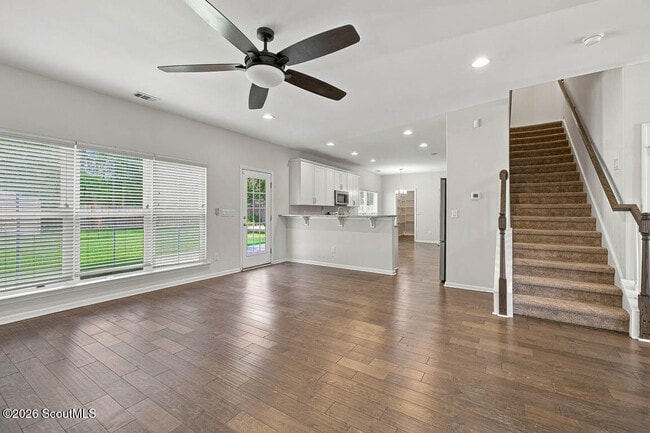 Building Photo - 114 Heatherly Way
