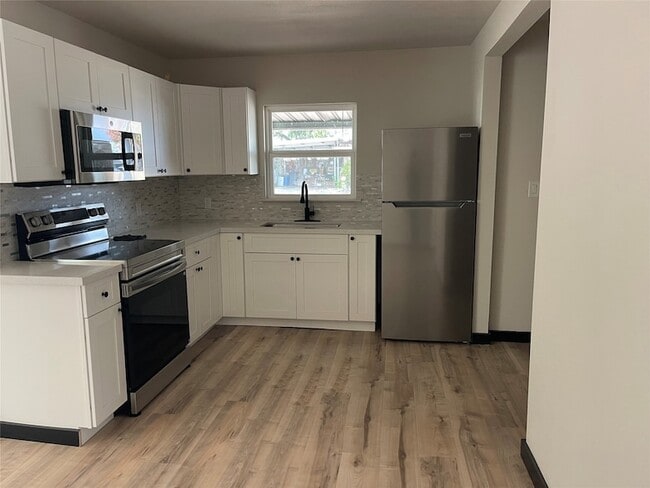 Building Photo - 800 S 2nd St